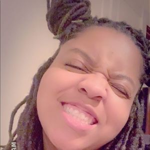 Meet your Posher, Cierra